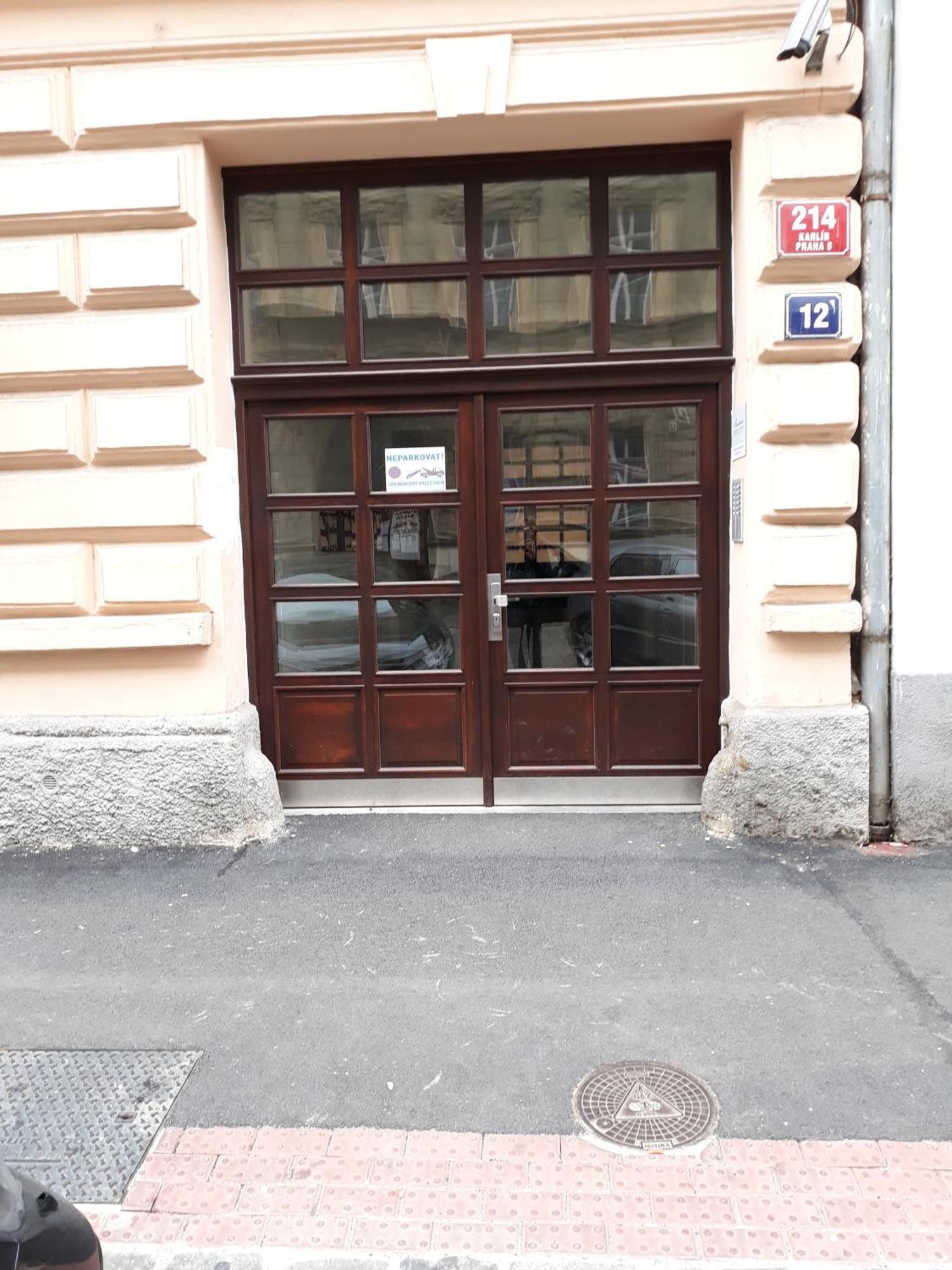 Apartment Za Poricskou Branou Prague Exterior photo